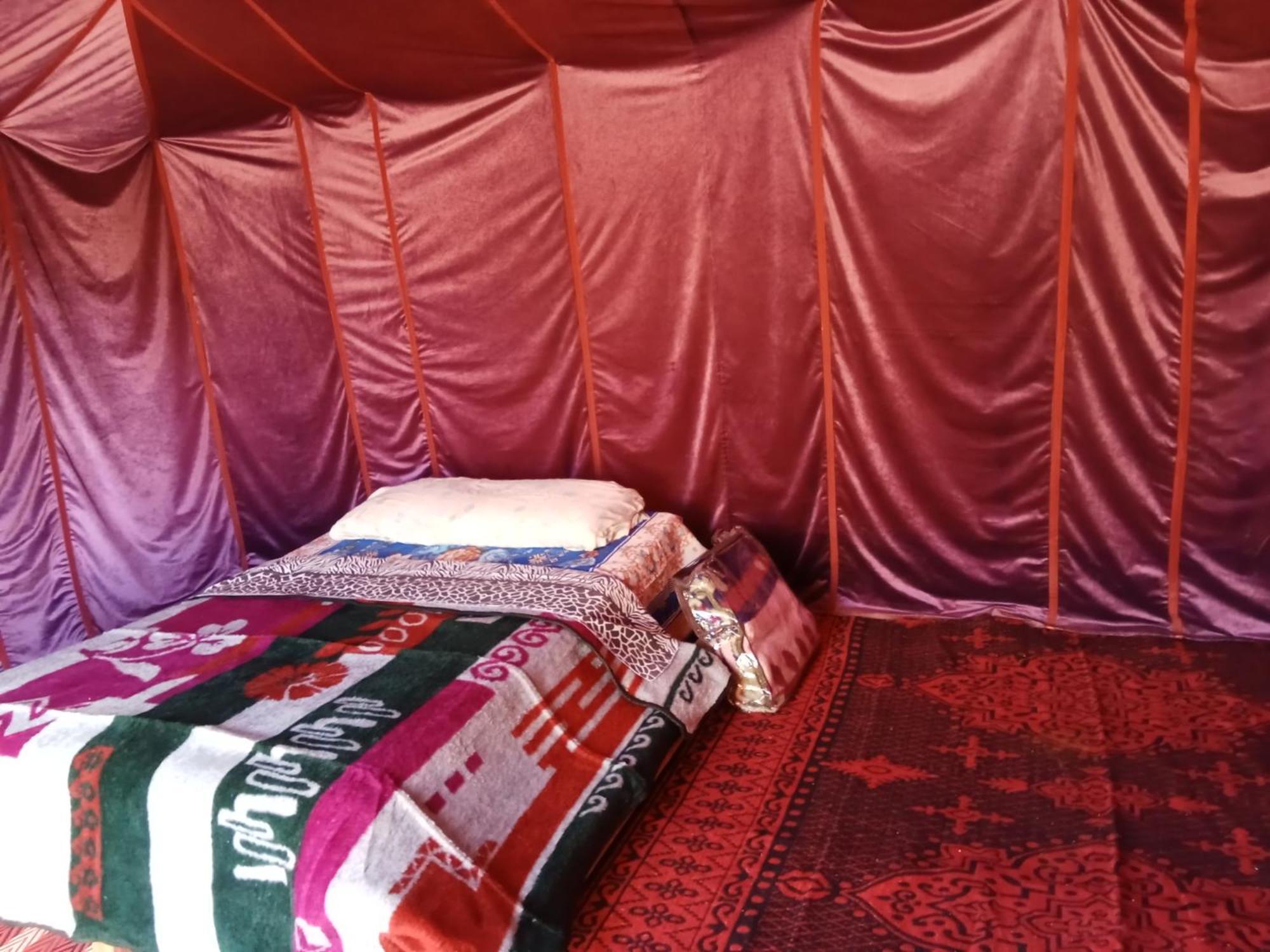 Bivouac Cote-Iriki Hotel Foum Zguid Екстериор снимка
