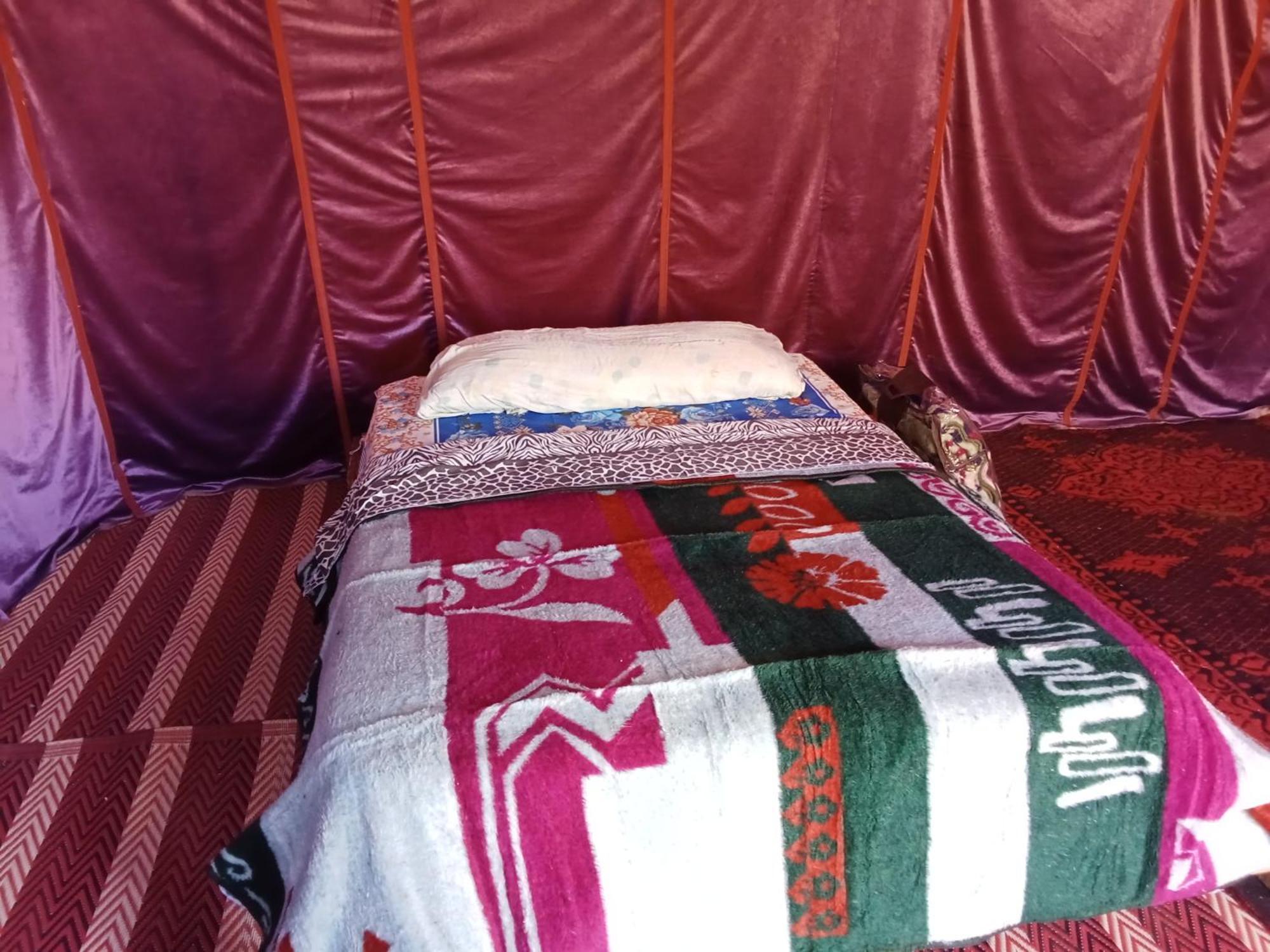 Bivouac Cote-Iriki Hotel Foum Zguid Екстериор снимка