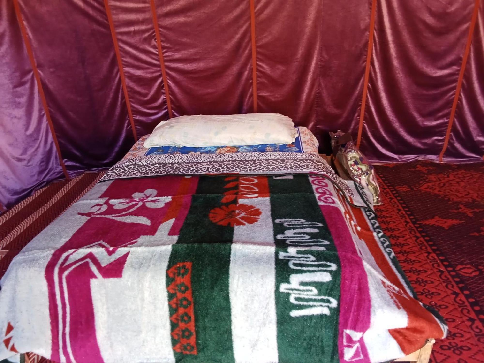 Bivouac Cote-Iriki Hotel Foum Zguid Екстериор снимка