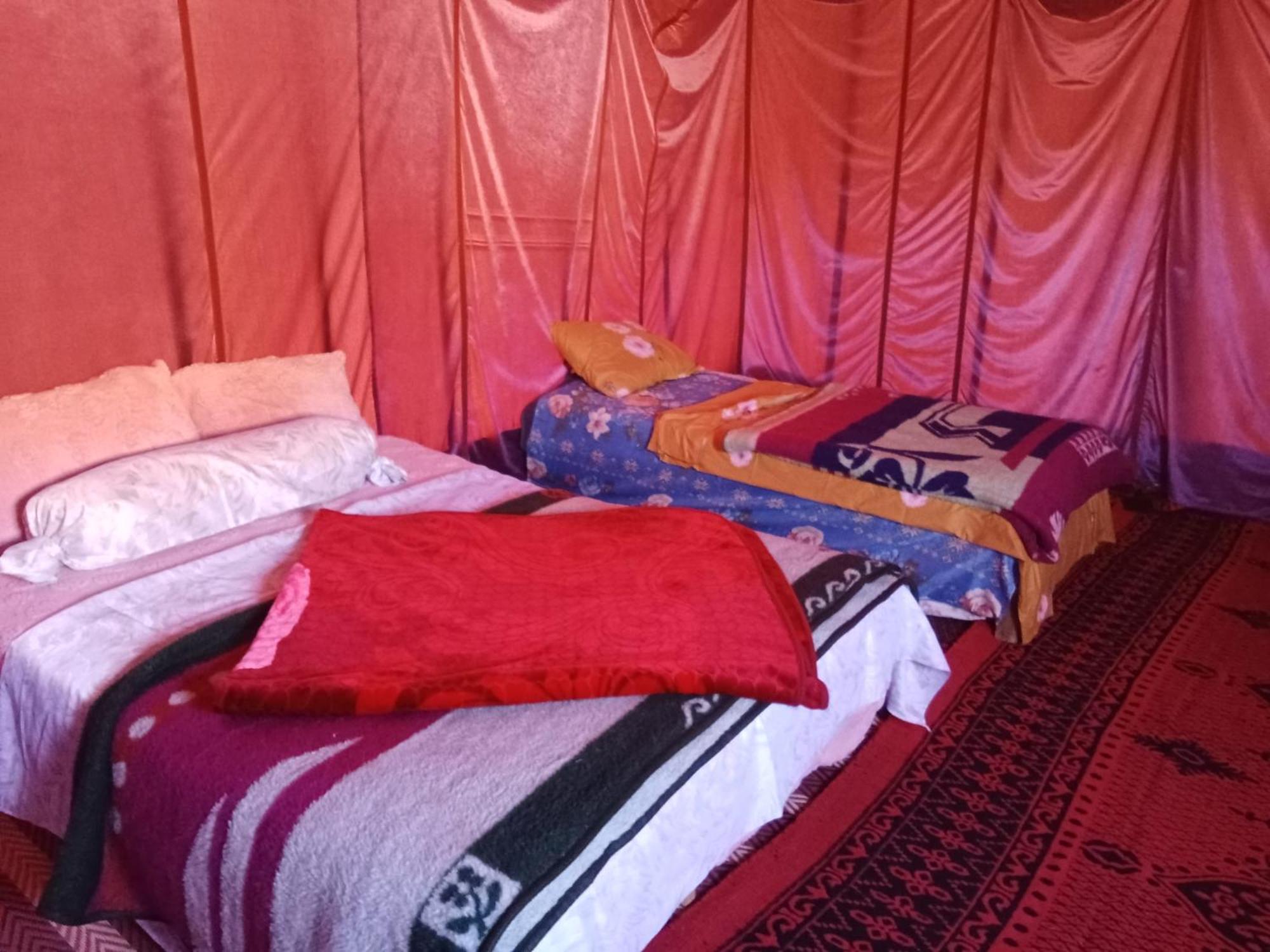 Bivouac Cote-Iriki Hotel Foum Zguid Екстериор снимка